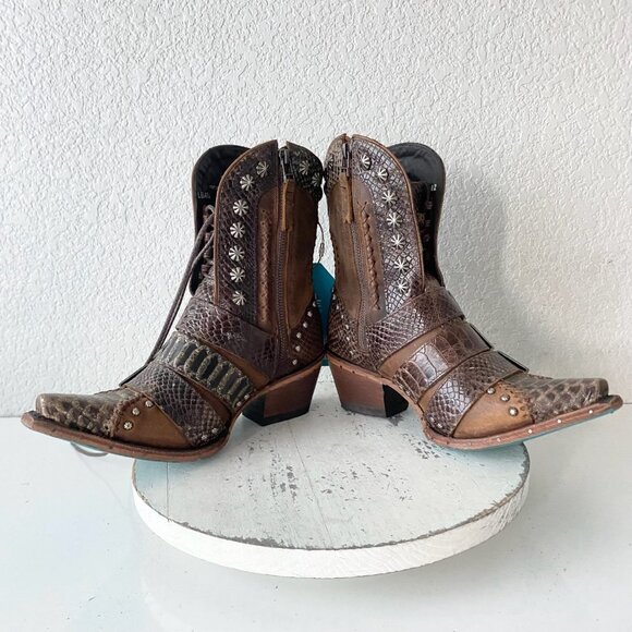 Lane SHOWDOWN Womens Cowboy Boots 7.5 Brown Short Western Cowgirl Lace-up Bootie - Picture 7 of 11